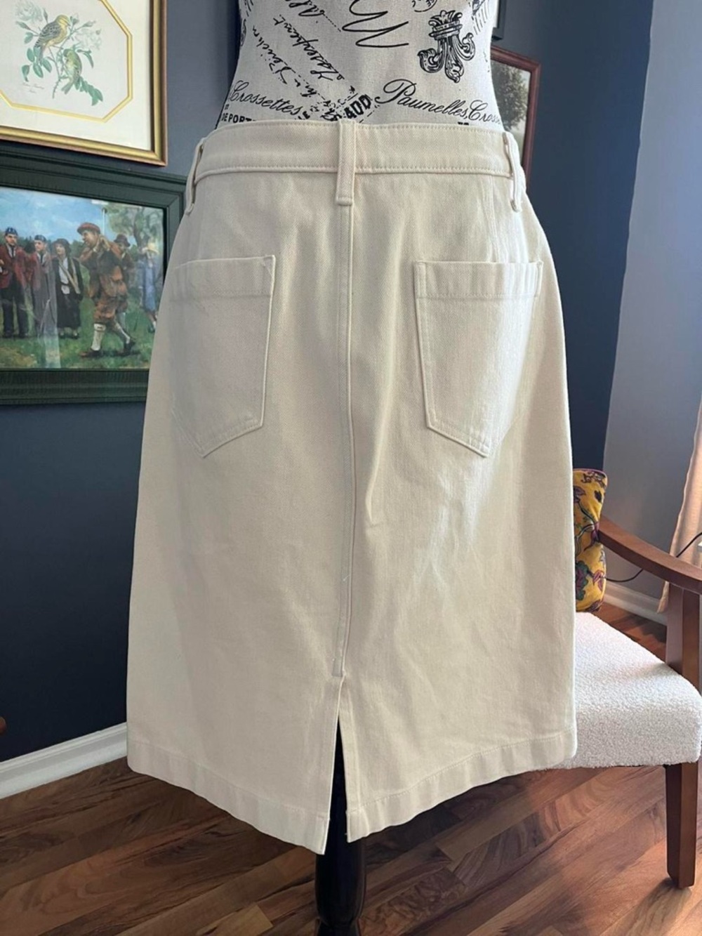 Banana Republic Cream Skirt - Picture 4 of 5